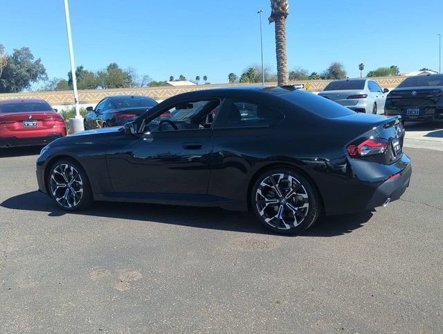 Used 2026 BMW 230i Coupe w/ Premium Package RWD image 8