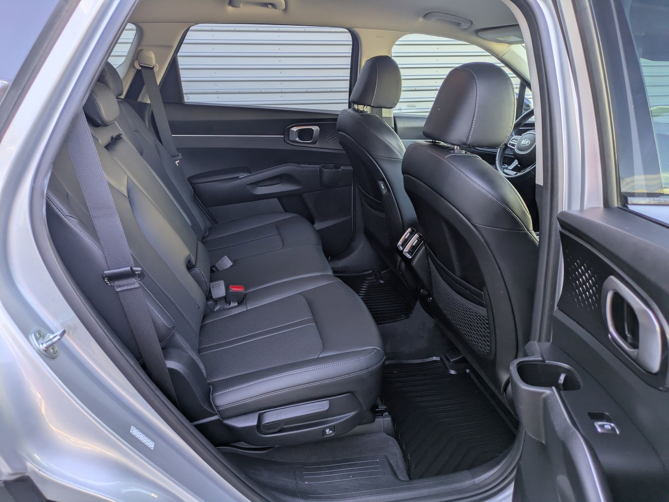 Used 2021 Kia Sorento S image 30