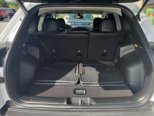 Used 2022 Jeep Cherokee Trailhawk w/ Premium Leather Package AWD/4WD image 5