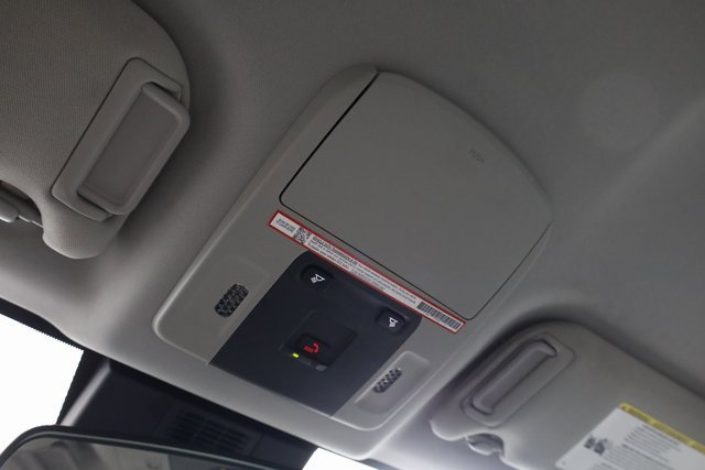 Used 2025 Toyota Camry LE image 22