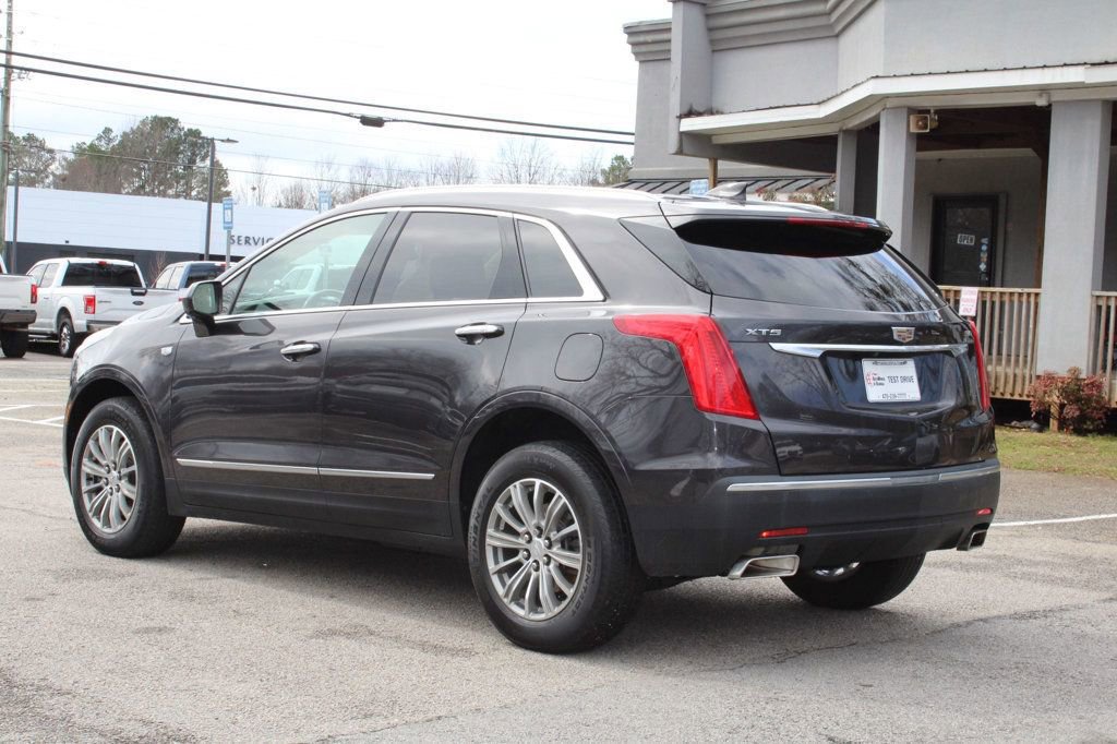Used 2018 Cadillac XT5 Luxury w/ Driver Awareness Package image 6