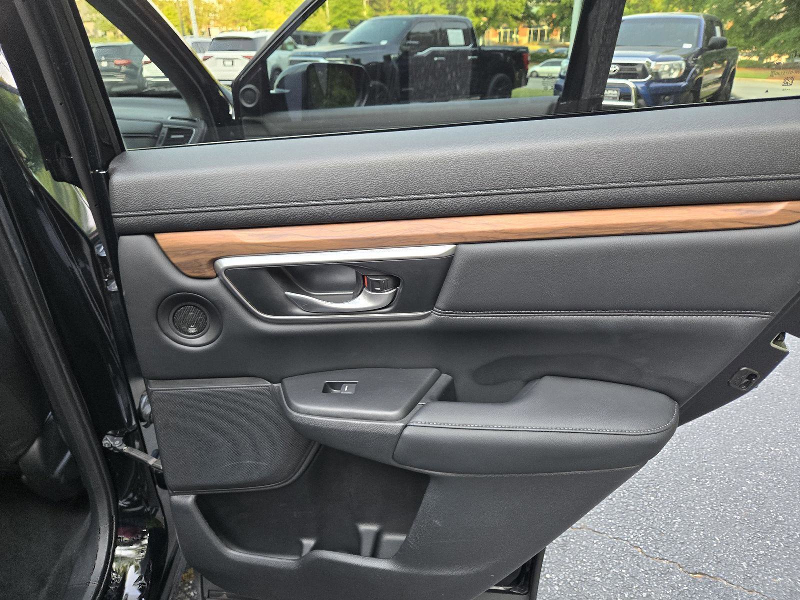 Used 2019 Honda CR-V EX-L image 10