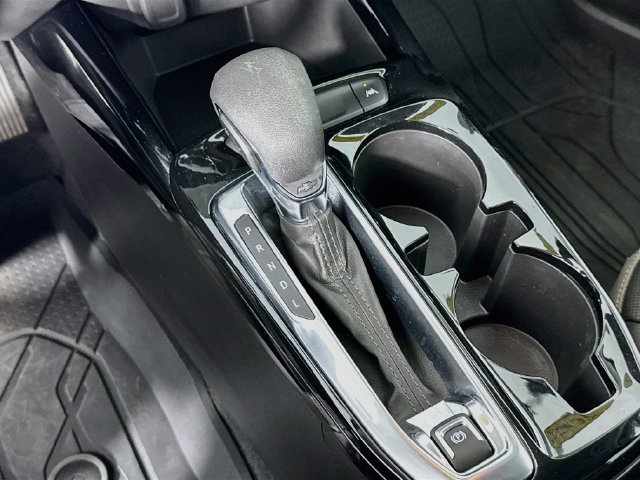 Used 2025 Chevrolet Trax ACTIV FWD image 17