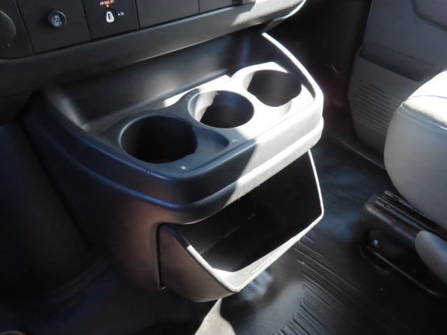 Used 2019 Chevrolet Express 2500 RWD image 28