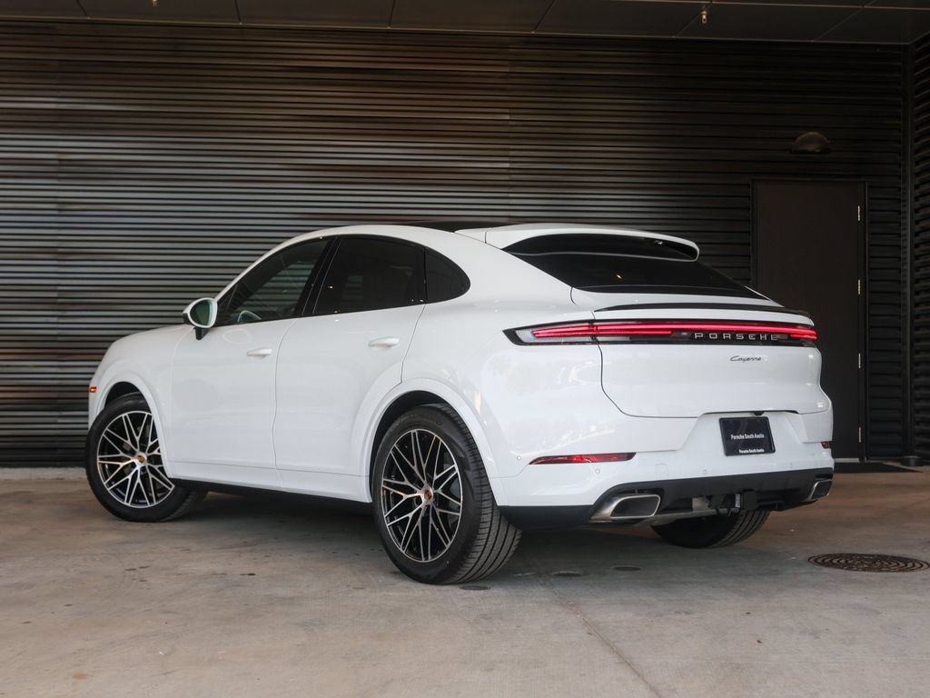 New 2026 Porsche Cayenne Coupe AWD/4WD image 3