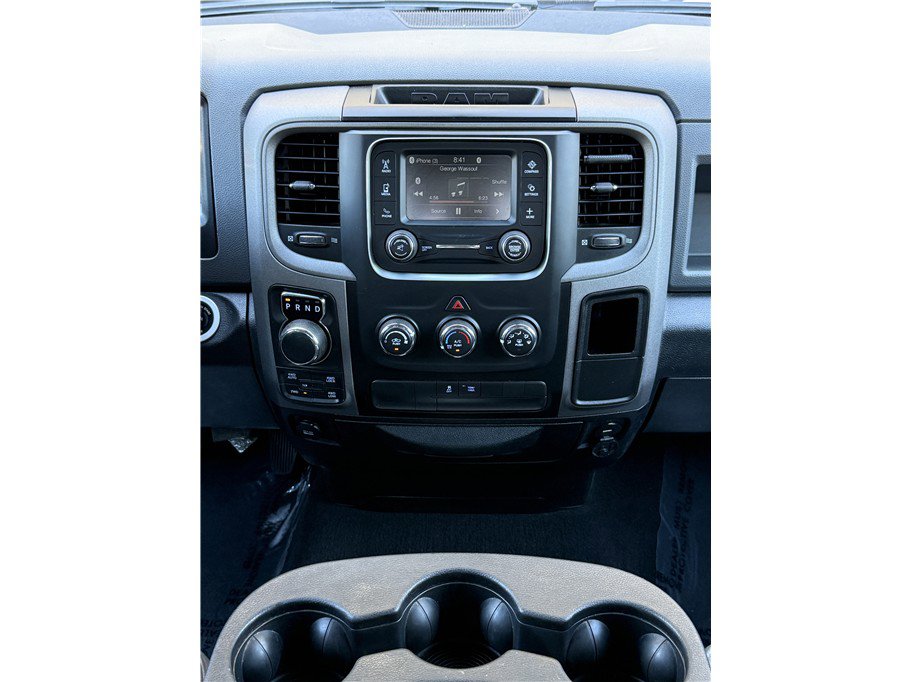 Used 2018 RAM 1500 Express w/ Black Ram 1500 Express Group AWD/4WD image 17