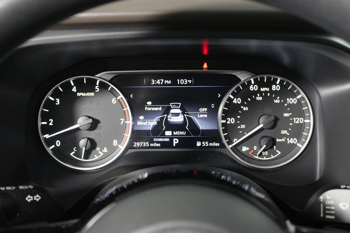 Used 2023 Nissan Rogue SV FWD image 14