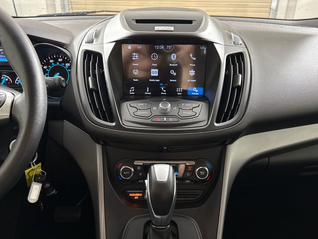 Used 2016 Ford Escape SE w/ SE Leather Comfort Package image 17