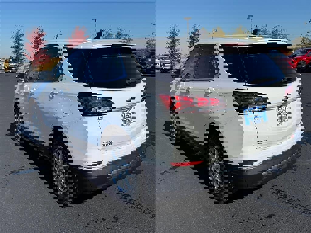 Certified 2023 Chevrolet Equinox LT image 3