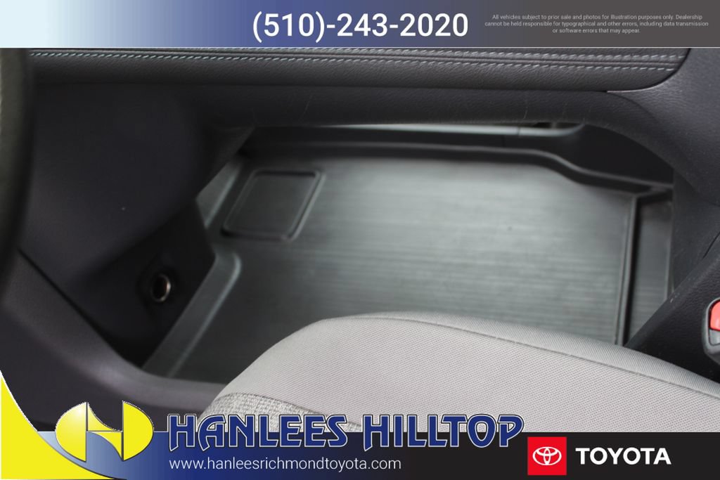 Used 2021 Toyota Sienna LE w/ LE Plus Package FWD image 15