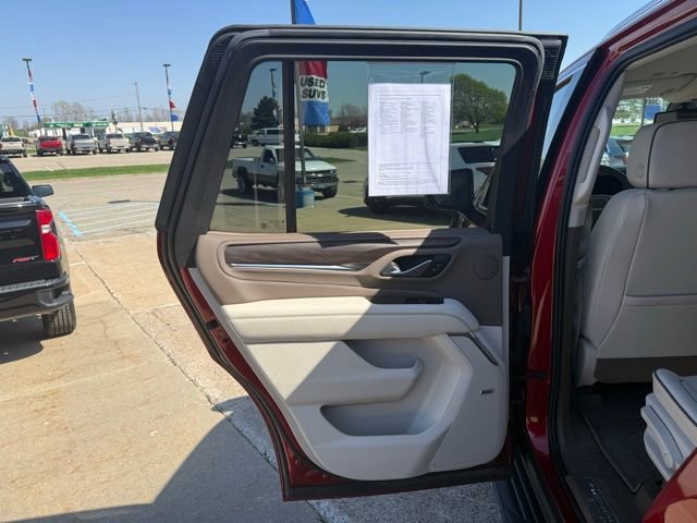 Used 2022 GMC Yukon Denali AWD/4WD image 14