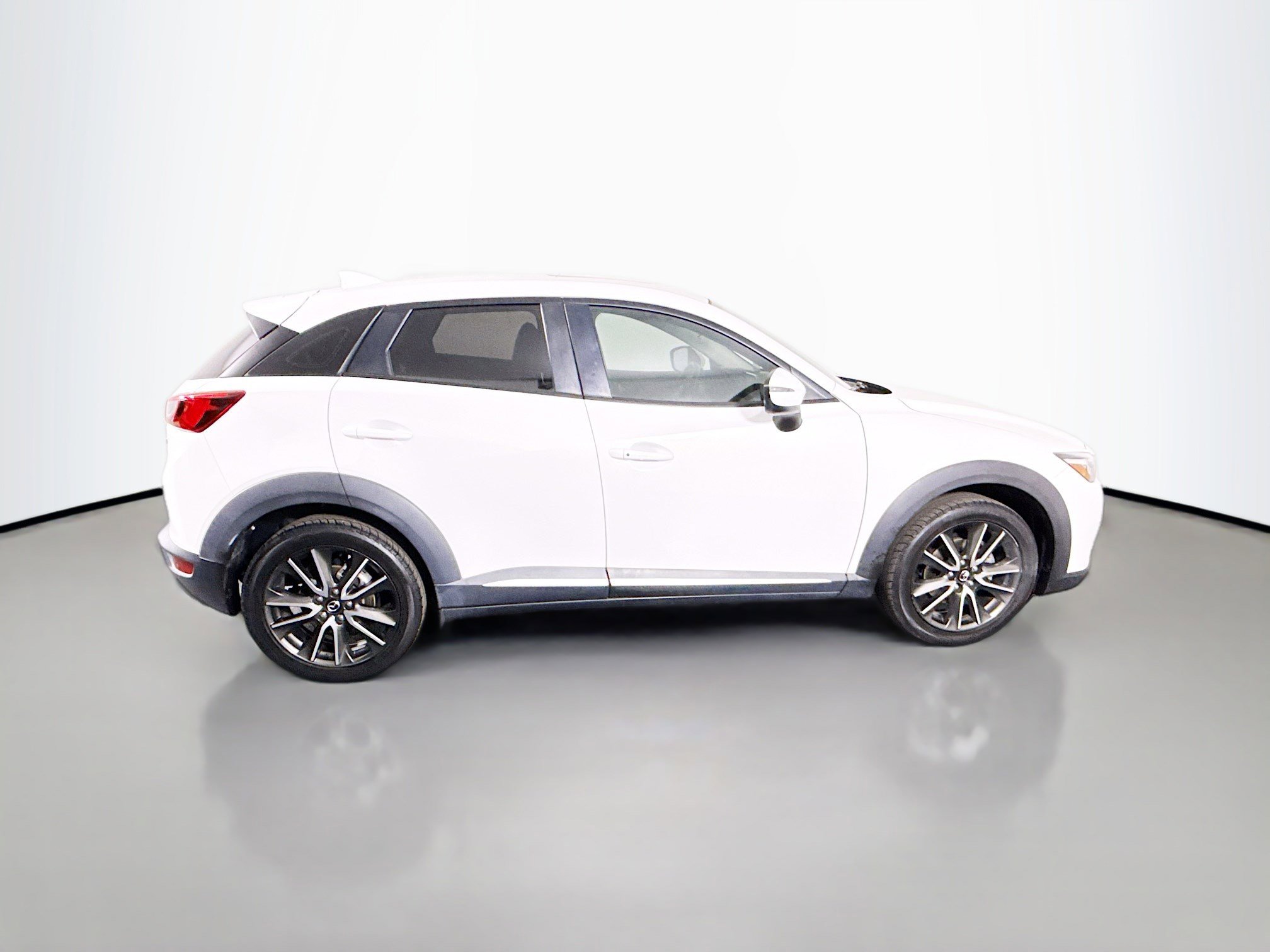 Used 2016 MAZDA CX-3 Grand Touring image 11