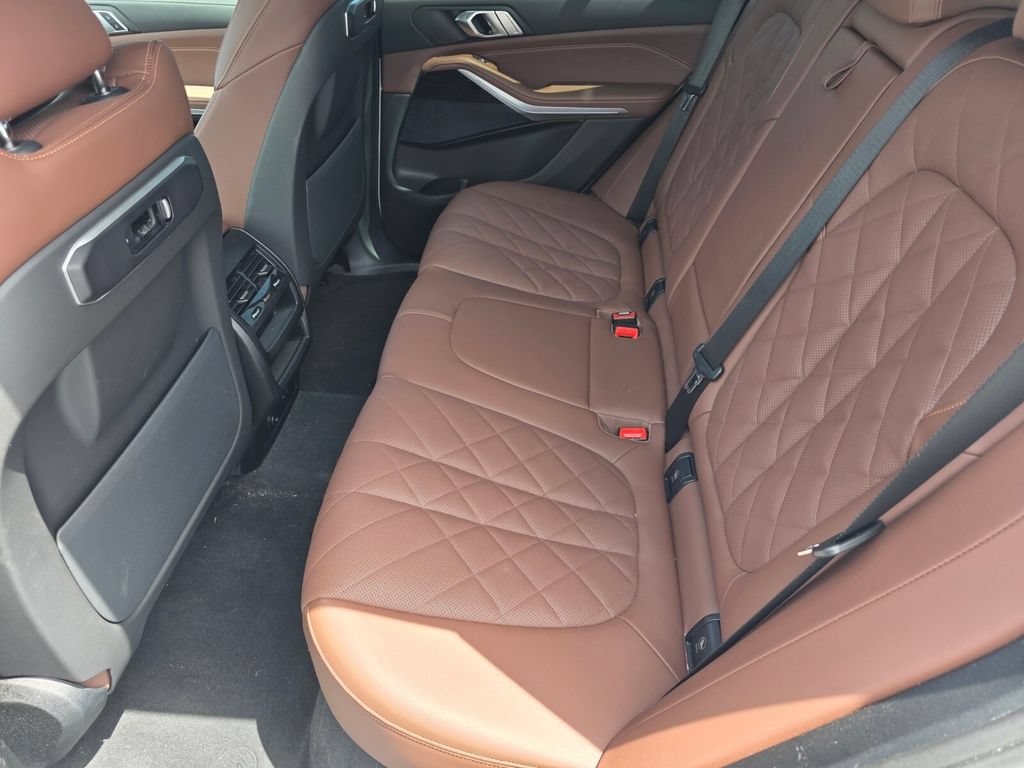 Used 2025 BMW X5 sDrive40i w/ Parking Assistance Package RWD image 13