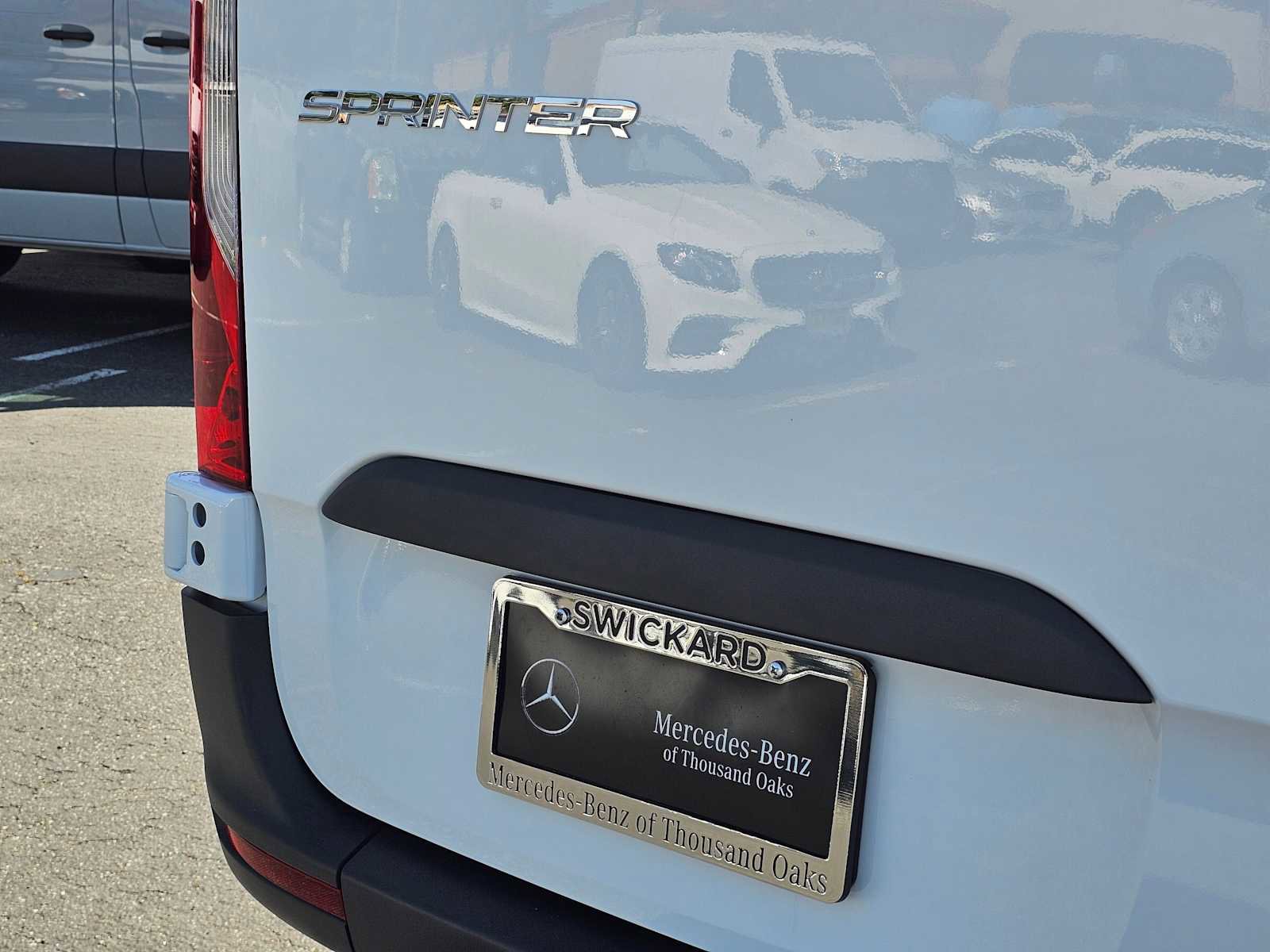 Used 2025 Mercedes-Benz Sprinter 2500 image 15