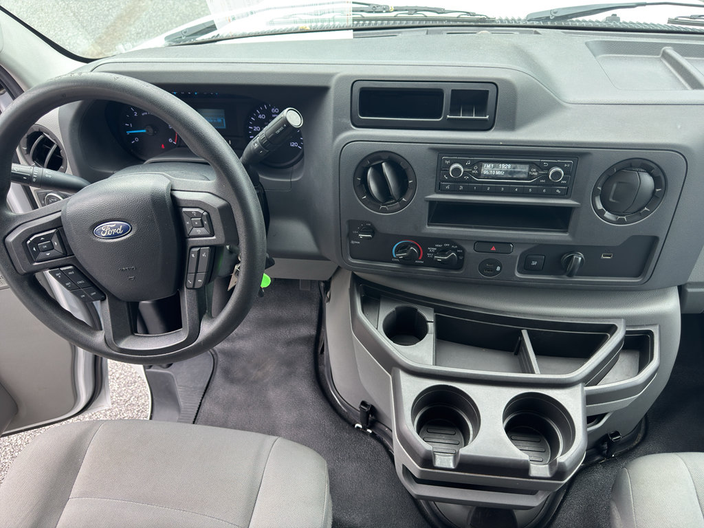 Used 2022 Ford E-350 and Econoline 350 Super Duty w/ Power Windows & Locks Group RWD image 10