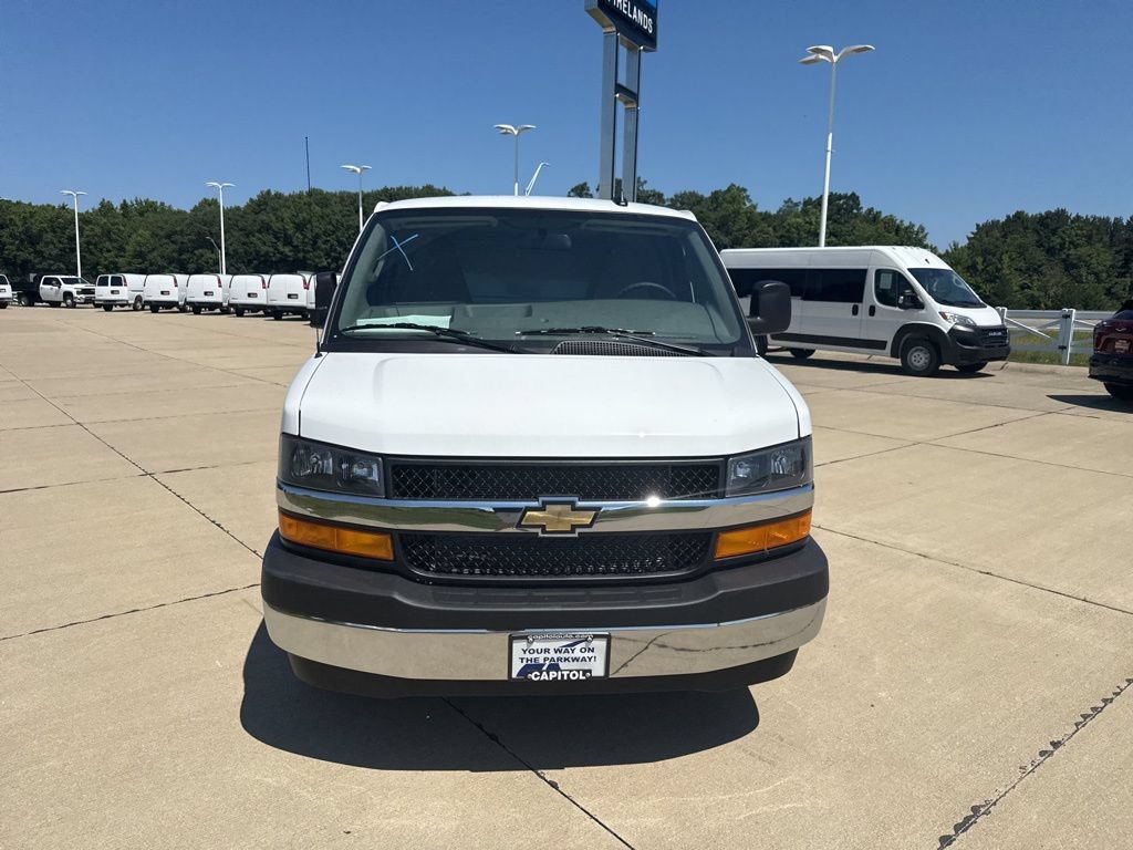 New 2025 Chevrolet Express 2500 w/ Driver Convenience Package RWD image 9
