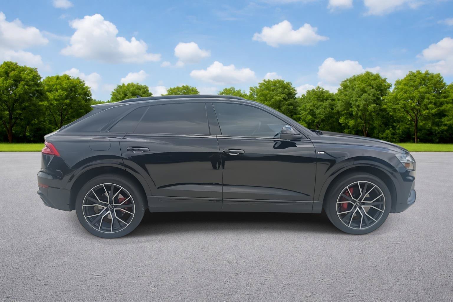 Used 2021 Audi Q8 Prestige AWD/4WD image 8