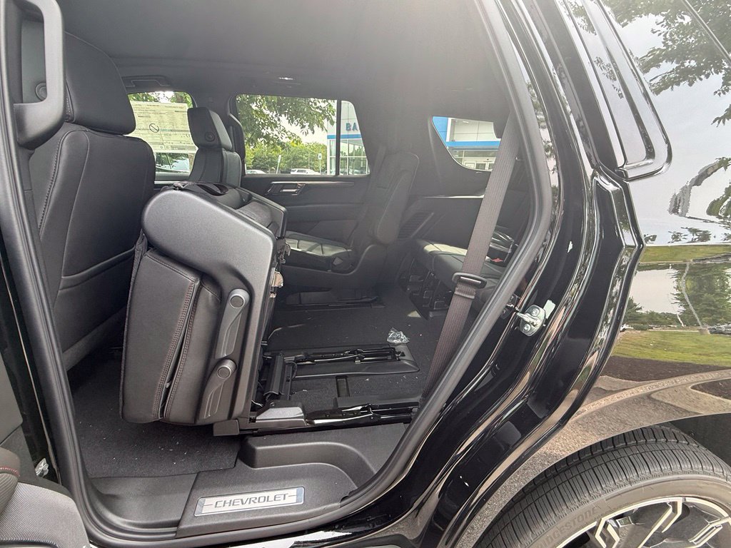 New 2026 Chevrolet Tahoe RST w/ RST Capability Package AWD/4WD image 12