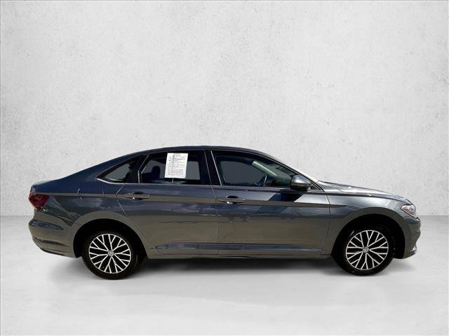 Used 2021 Volkswagen Jetta SE w/ SE Cold Weather Package FWD image 5