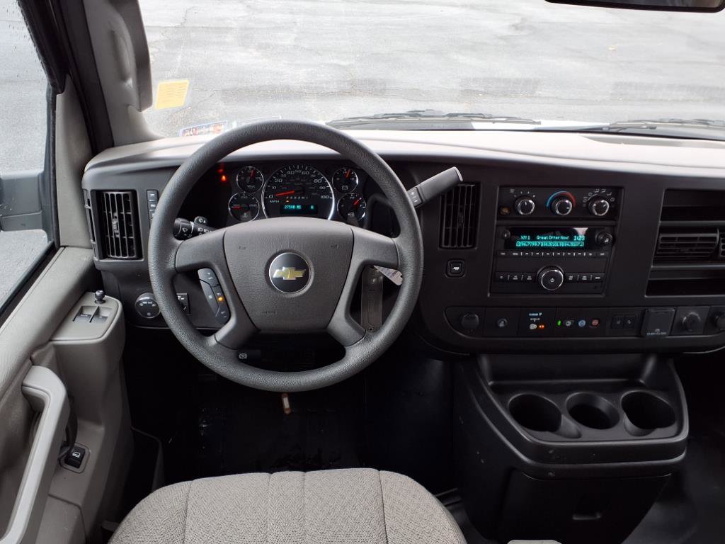 Used 2023 Chevrolet Express 3500 LS image 3