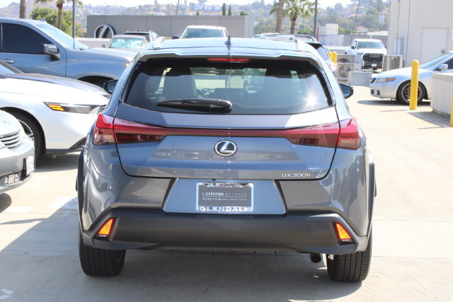 Certified 2025 Lexus UX 300h FWD image 20
