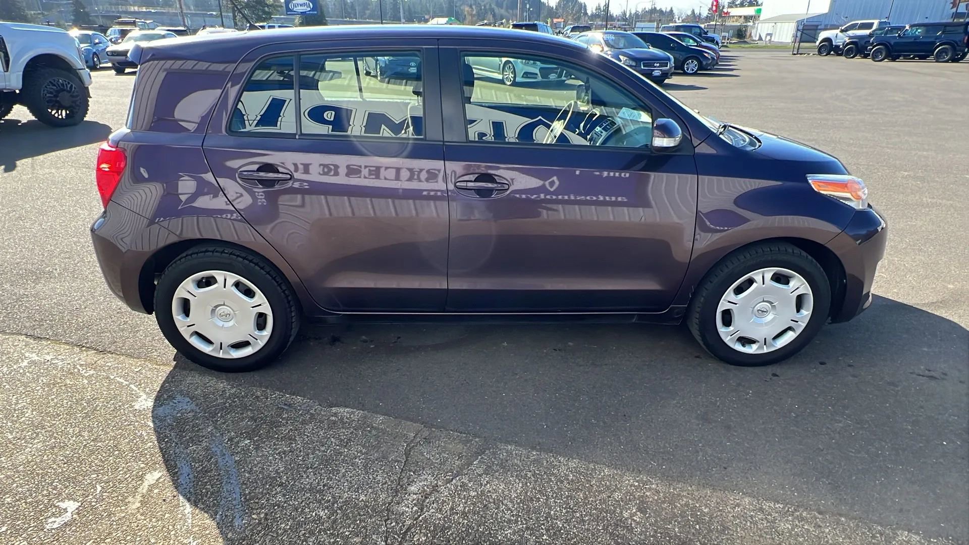 Used 2012 Scion xD image 4
