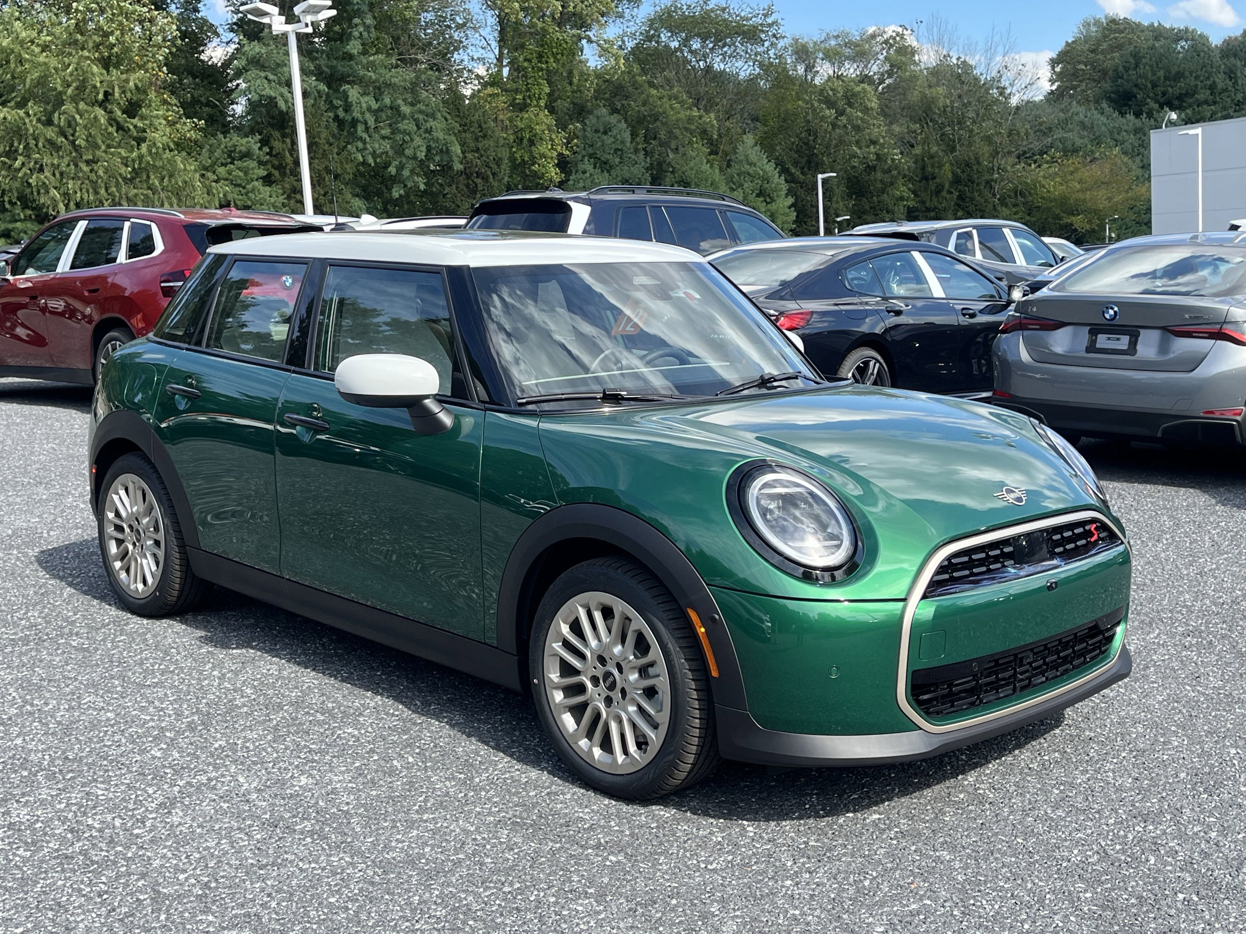 Used 2025 MINI Cooper S image 3