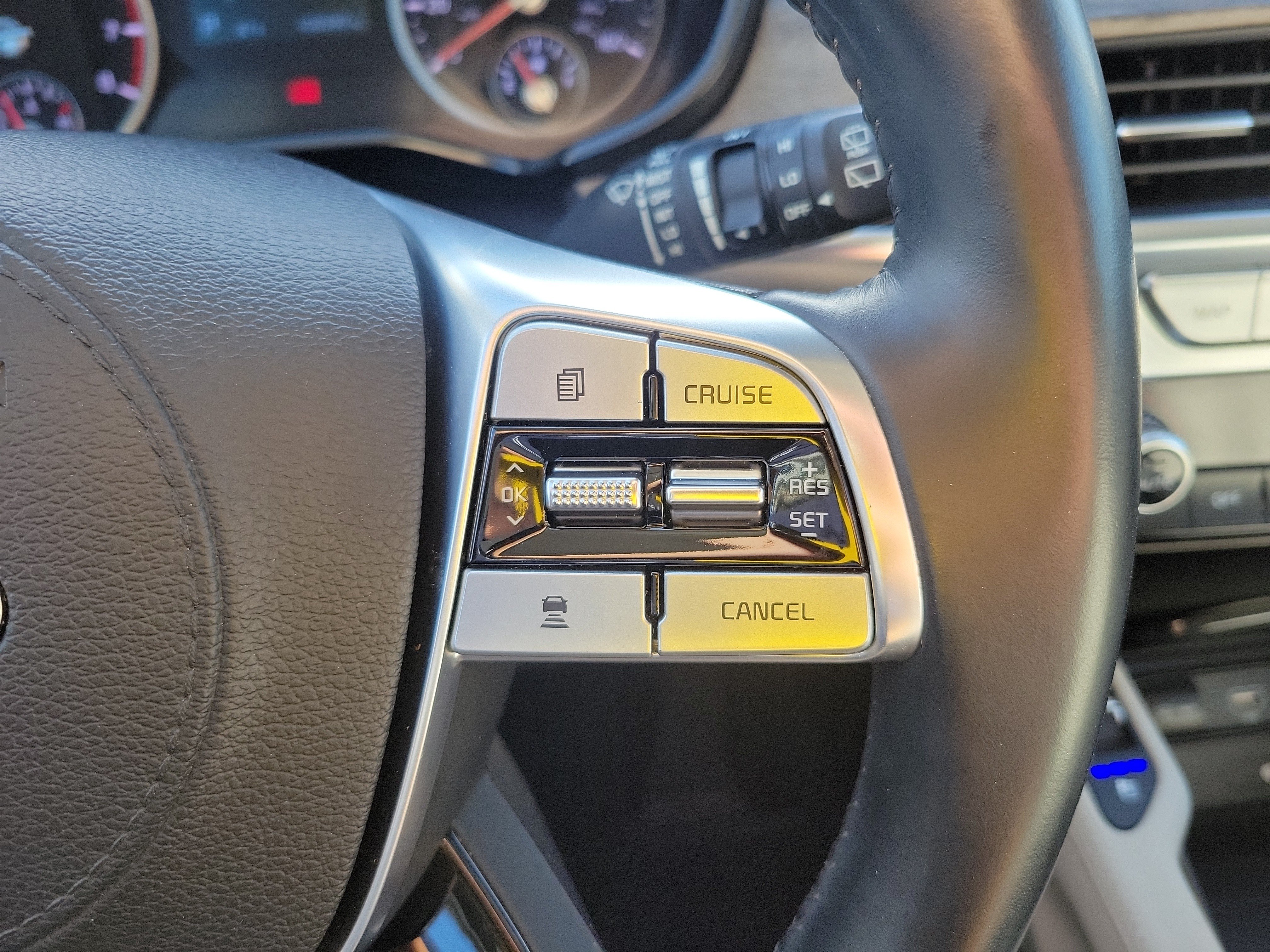 Used 2021 Kia Telluride EX w/ EX Premium Package FWD image 28