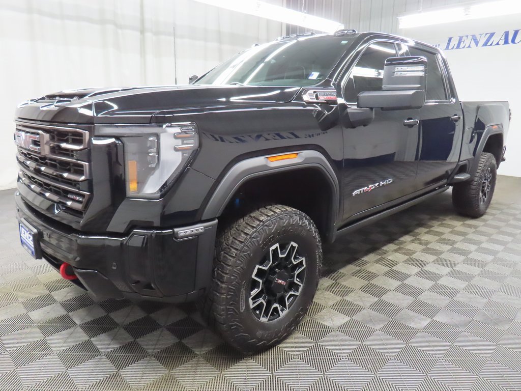 Used 2025 GMC Sierra 2500 AT4X image 6