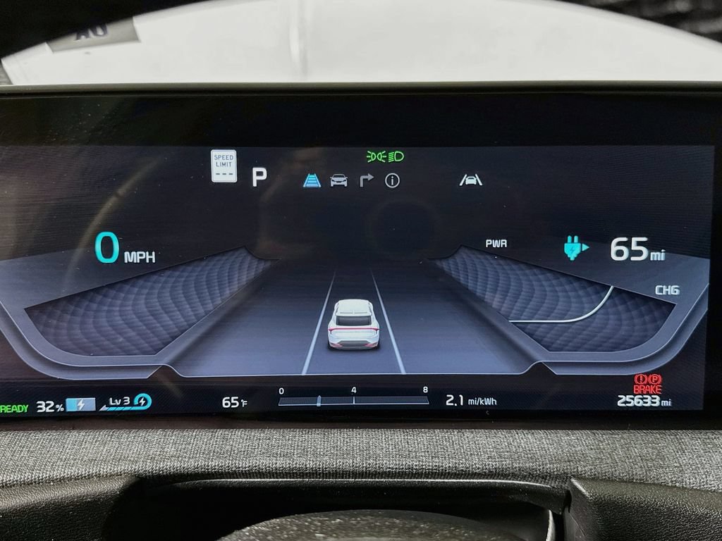 Used 2024 Kia EV6 Light RWD image 23