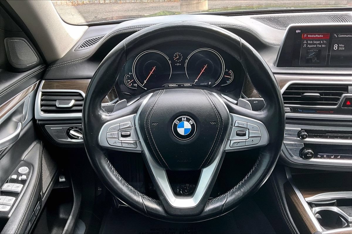 Used 2018 BMW 750i xDrive AWD/4WD image 20