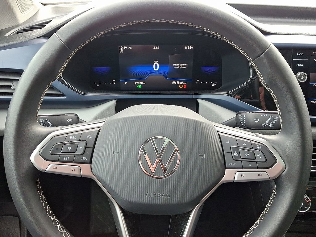 Used 2023 Volkswagen Taos SE image 21