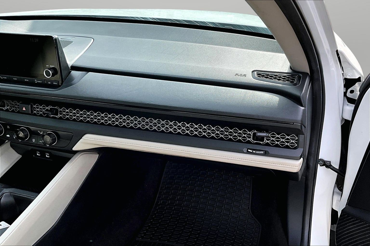 Used 2024 Honda Accord LX image 20