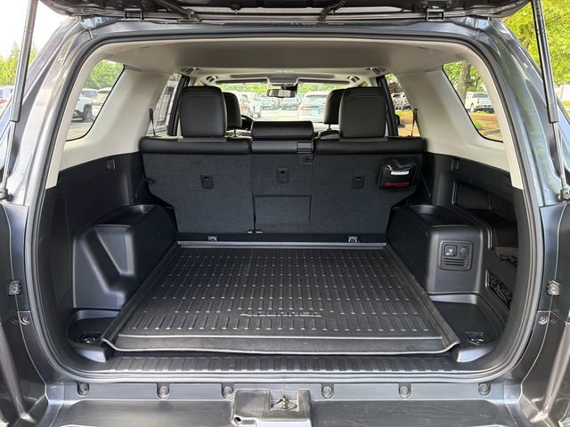 Used 2023 Toyota 4Runner SR5 Premium w/ Moonroof Package RWD image 18