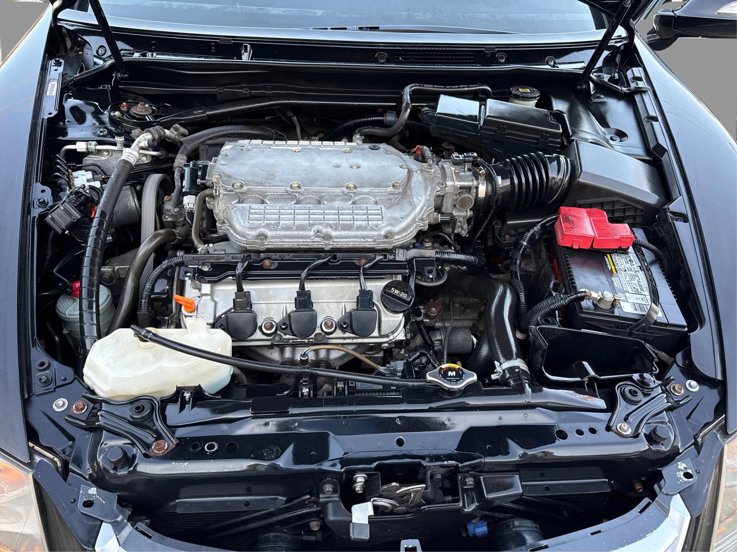 Used 2005 Acura RL AWD/4WD image 13