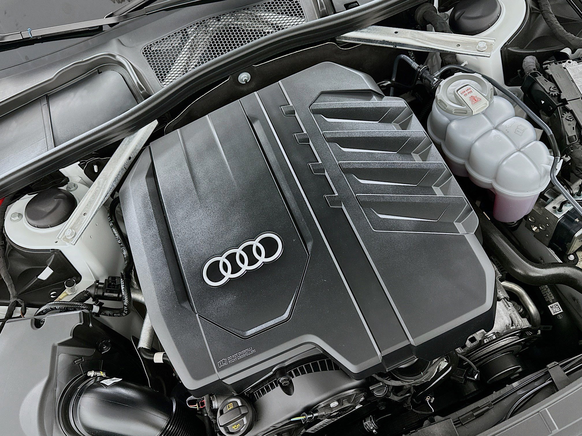 Used 2024 Audi A4 2.0T Prestige w/ Prestige Package image 32