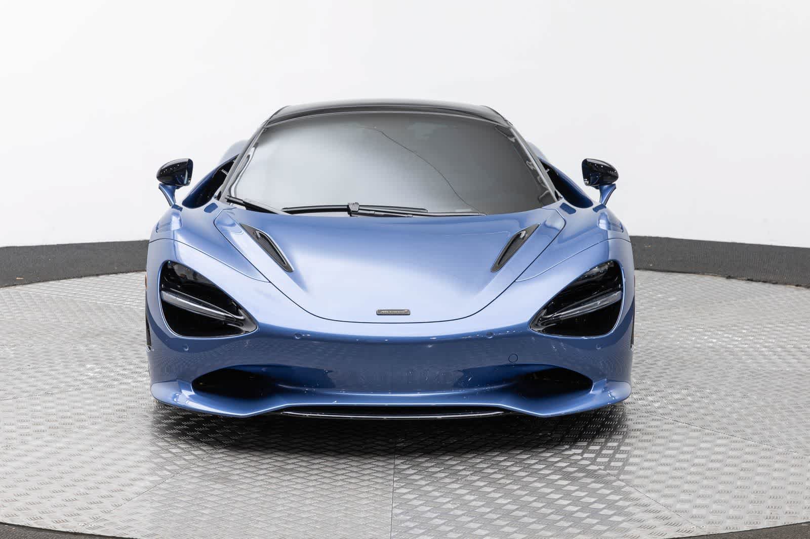 Used 2026 McLaren 750S Spider RWD image 6