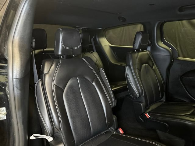 Used 2026 Chrysler Pacifica Select FWD image 19