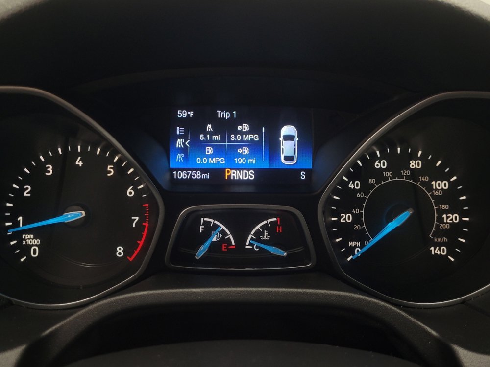 Used 2017 Ford Focus SEL FWD image 23