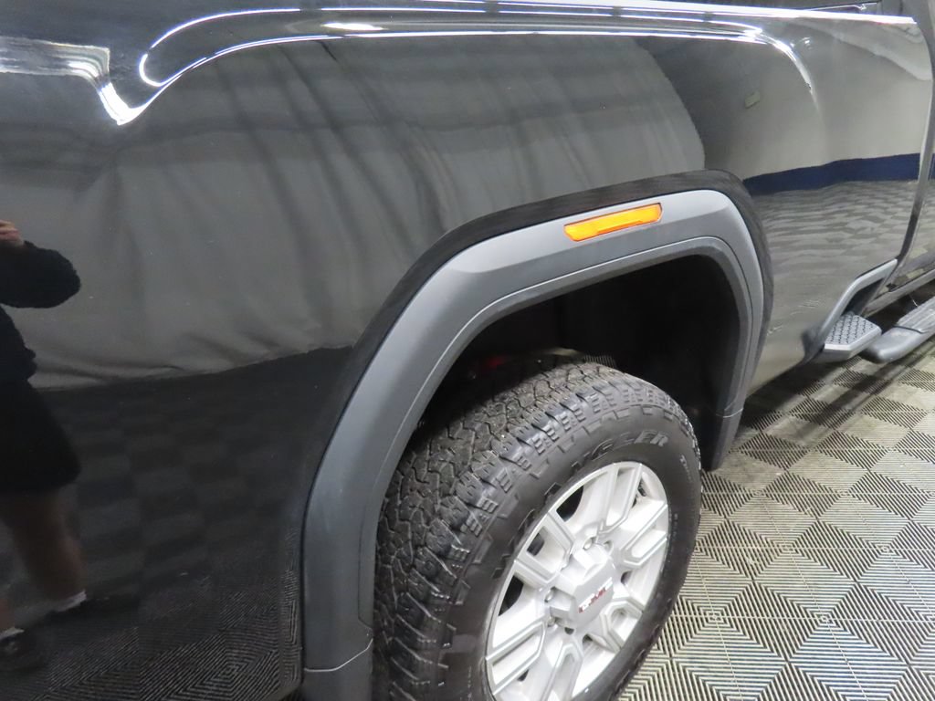 Used 2022 GMC Sierra 3500 SLT w/ X31 Off-Road Package AWD/4WD image 28