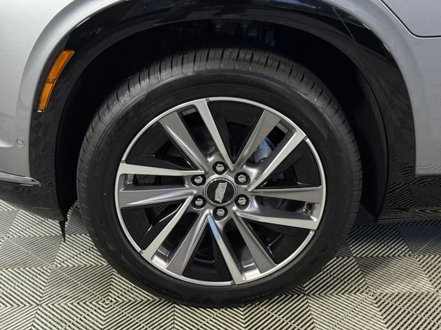 New 2027 Cadillac Vistiq Sport AWD/4WD image 16