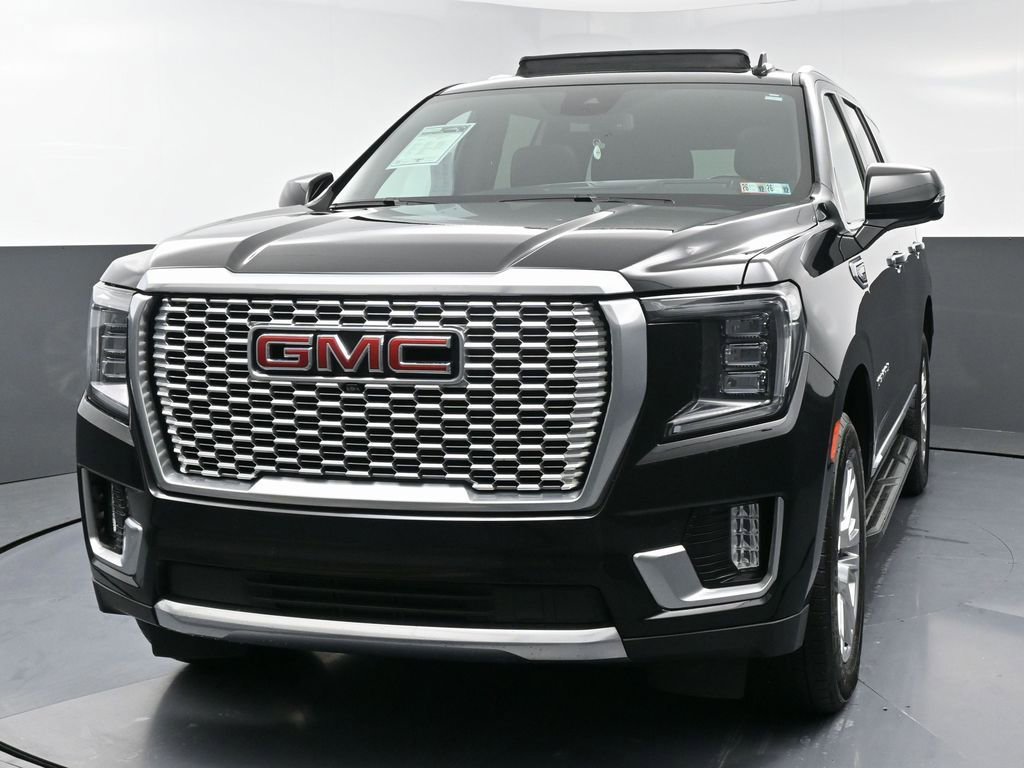 Used 2024 GMC Yukon Denali AWD/4WD image 5