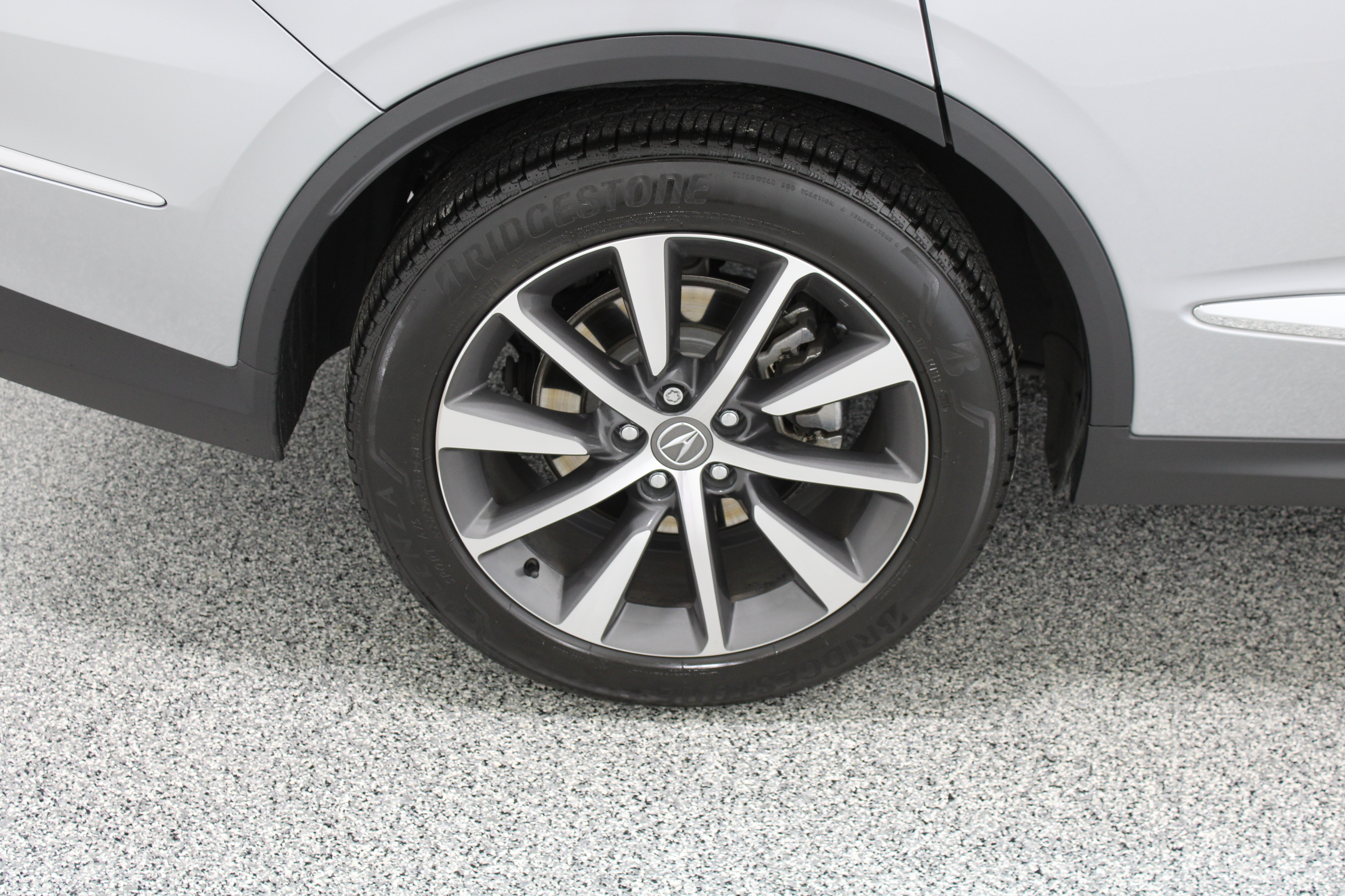 Used 2025 Acura MDX w/ Technology Package AWD/4WD image 6