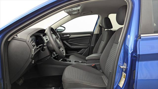 Used 2022 Volkswagen Jetta S FWD image 14