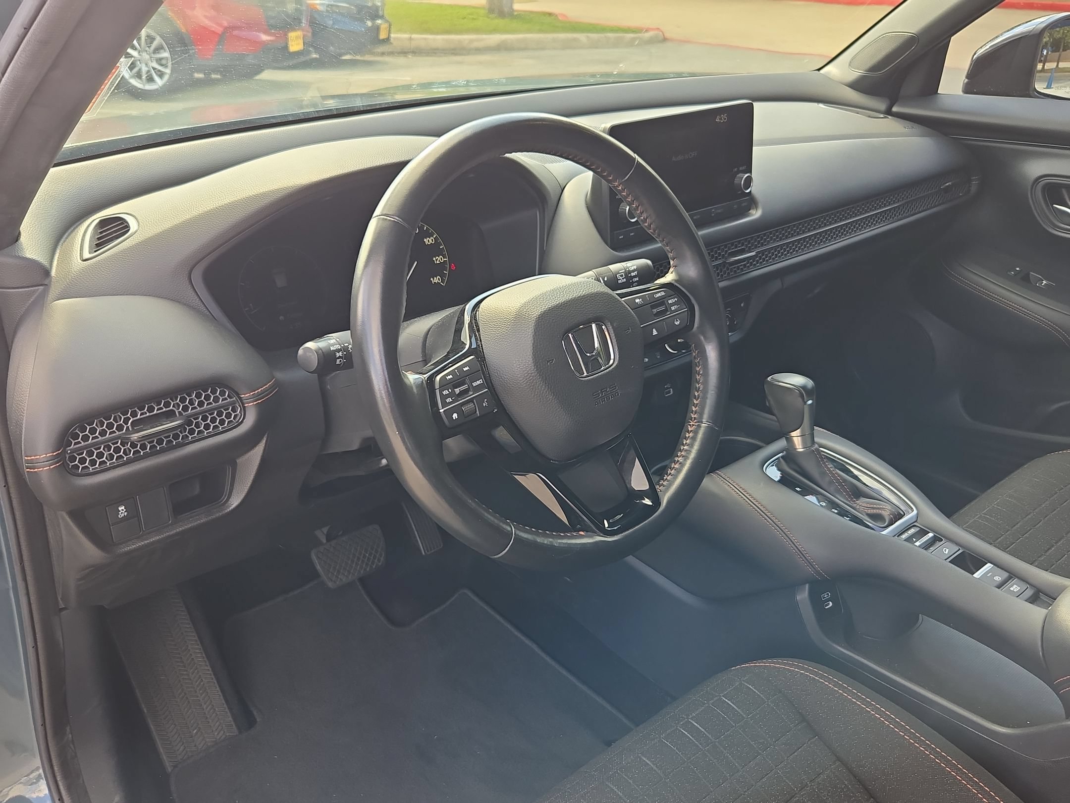 Certified 2024 Honda HR-V Sport image 12