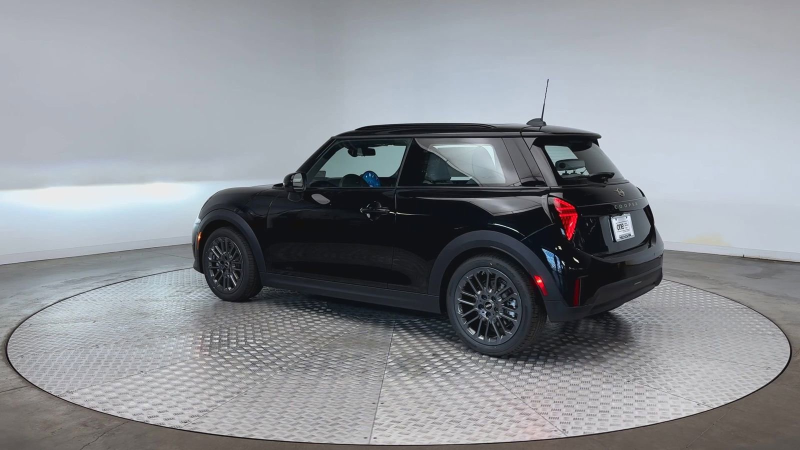 New 2026 MINI Cooper 2-Door Hardtop FWD image 6