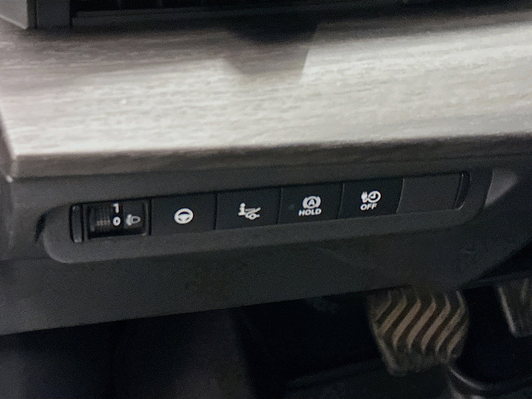 Used 2023 Nissan Ariya AWD image 17