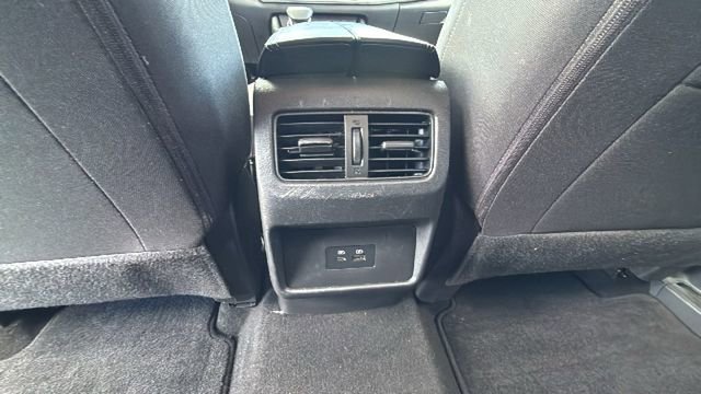 Used 2023 Nissan Rogue SV AWD/4WD image 25