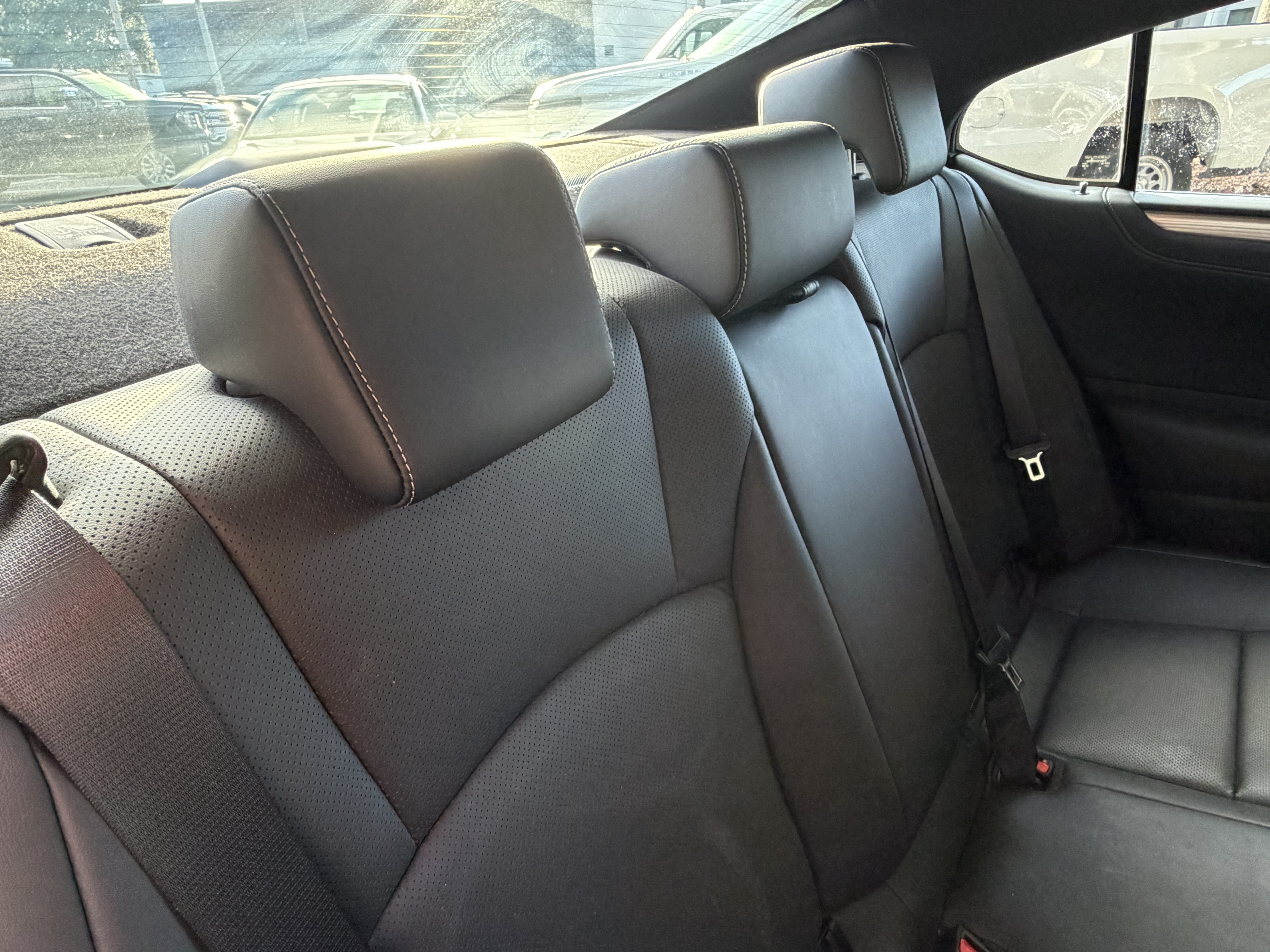 Certified 2023 Lexus ES 350 F Sport w/ Accessory Package (Z2) FWD image 36