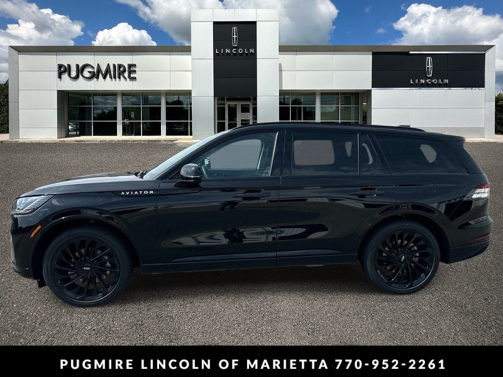 New 2026 Lincoln Aviator Reserve w/ Jet Appearance Package RWD image 4